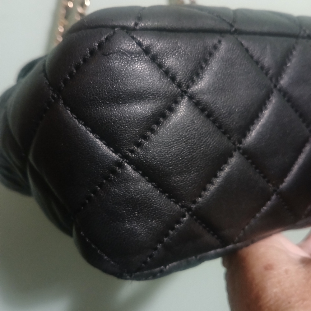 Michael Kors Quilted Black Shoulder Bag with Gold Hardware - Picture 9 of 16